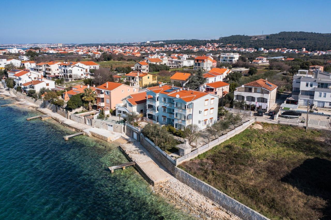 Apartments Seaside Bibinje Bagian luar foto