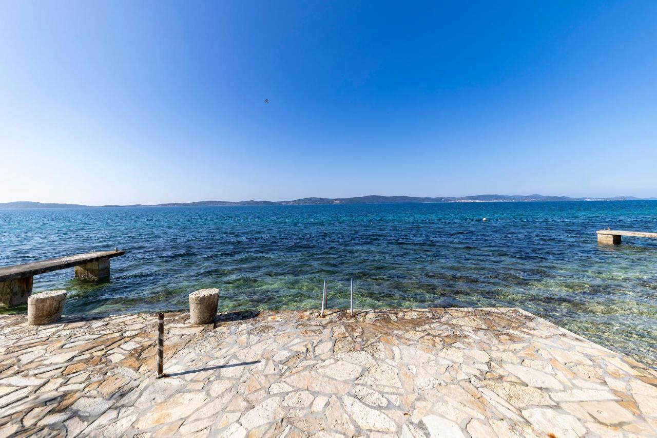 Apartments Seaside Bibinje Bagian luar foto