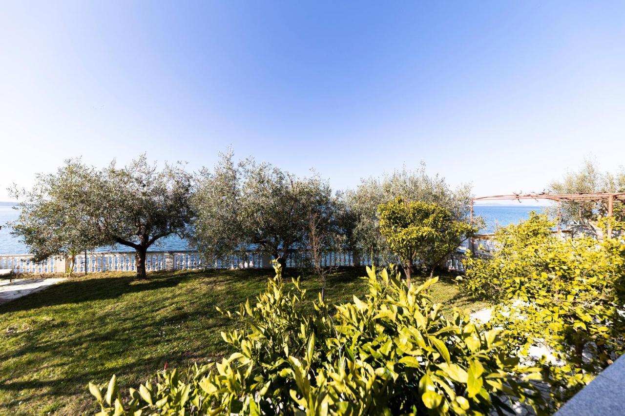Apartments Seaside Bibinje Bagian luar foto
